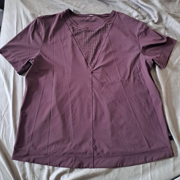 Lululemon Perfectly Perfed Tee sz M Black Cherry - Picture 4 of 7